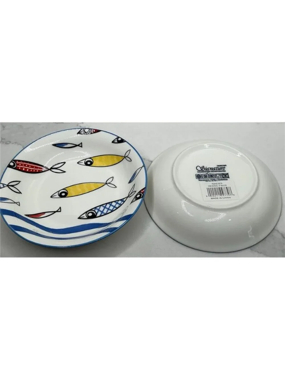 2 Signature Housewares Cat Bowl Fish School 6” Stoneware Blue Yellow Red New